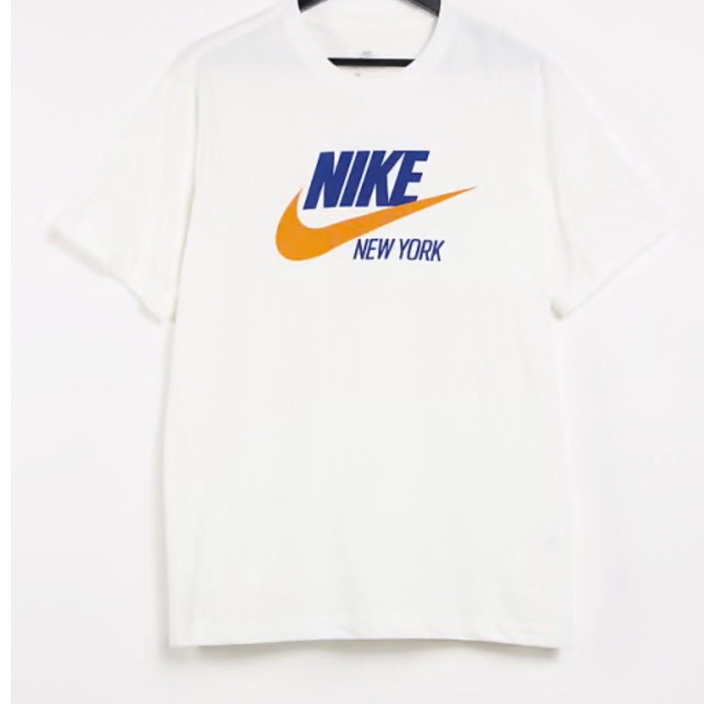Nike New York Graphic Tee in White XXL EUC